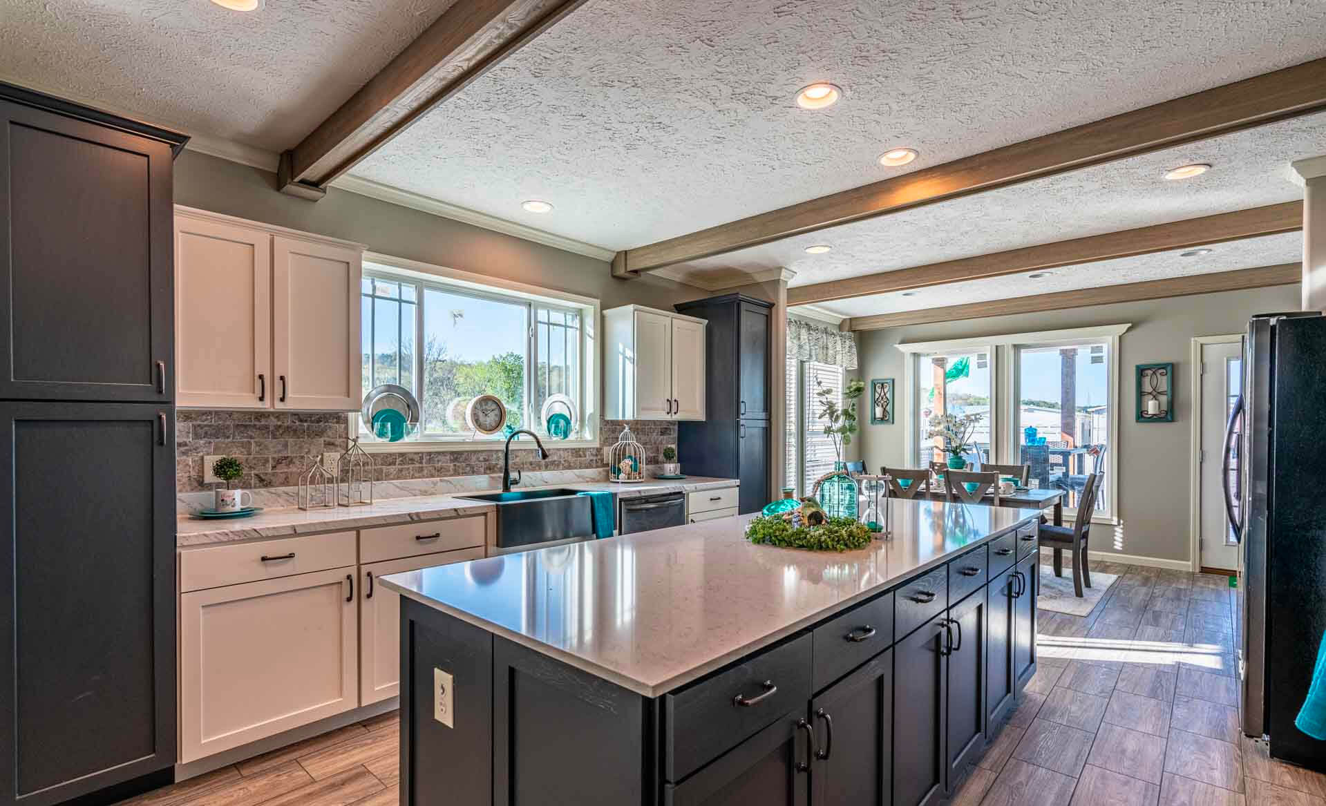 Interior photo of a manufactured home kitchen